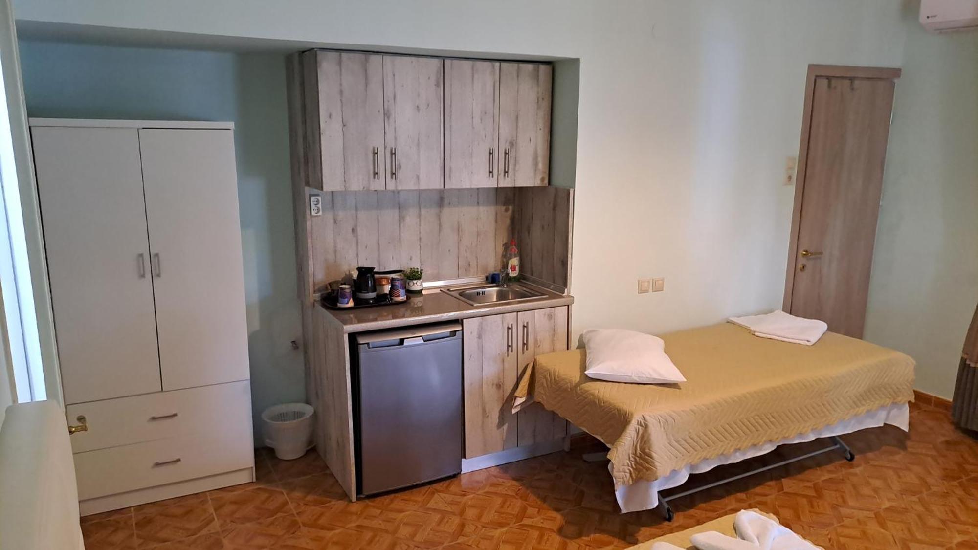 Amaya Pine Studio Panagia  Buitenkant foto